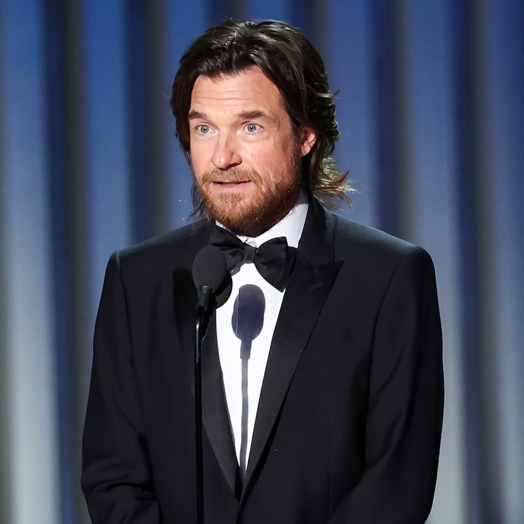 Jason Bateman Jokes About Getting Lip Fillers at Emmy Awards 2023